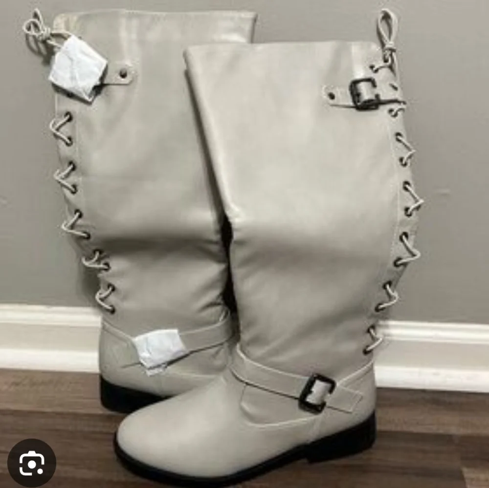Wanted Lady Luck Over the Knee Boots in Cream Faux Leather Sz 6 New